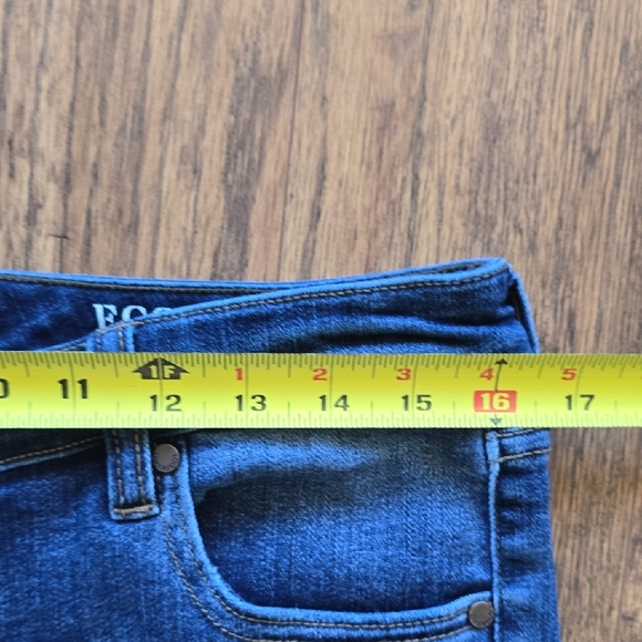 Liverpool Girlfriend Distressed Jeans - Women's Size 10/30P - Picture 7 of 8